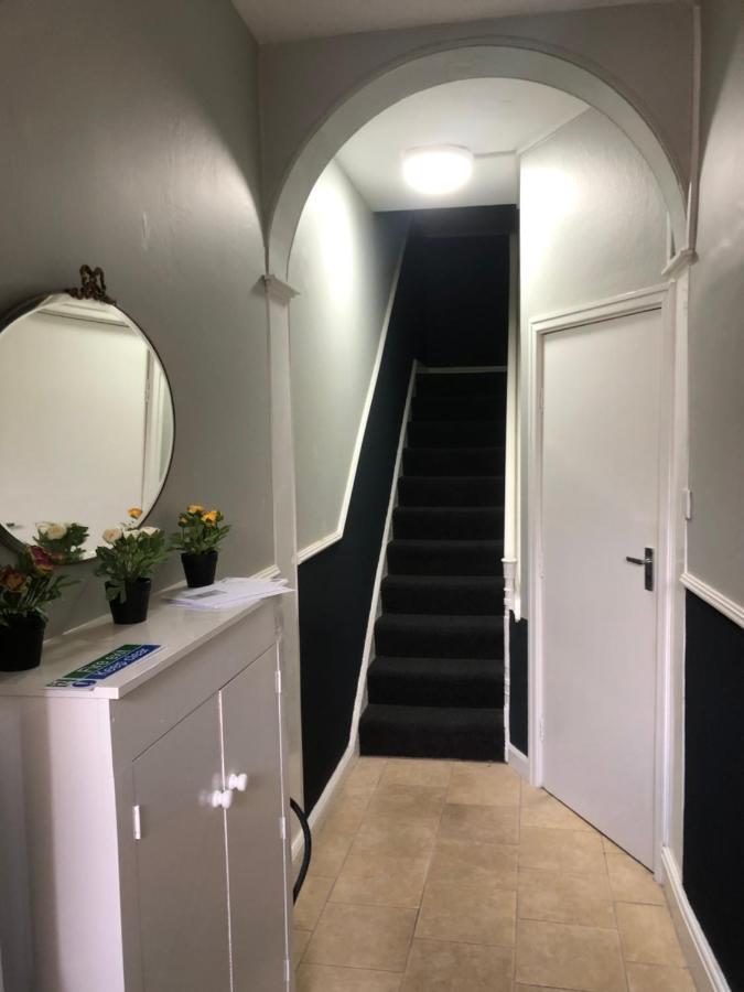 Granby House Holiday Apartments, Apartment 2, In The Old Town, Free On Street Parking Included Scarborough Exterior foto